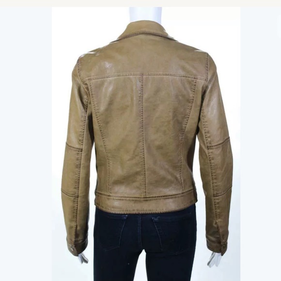 BLU PEPPER VEGAN LEATHER SM MOTO JACKET IN CARMEL - Picture 4 of 8